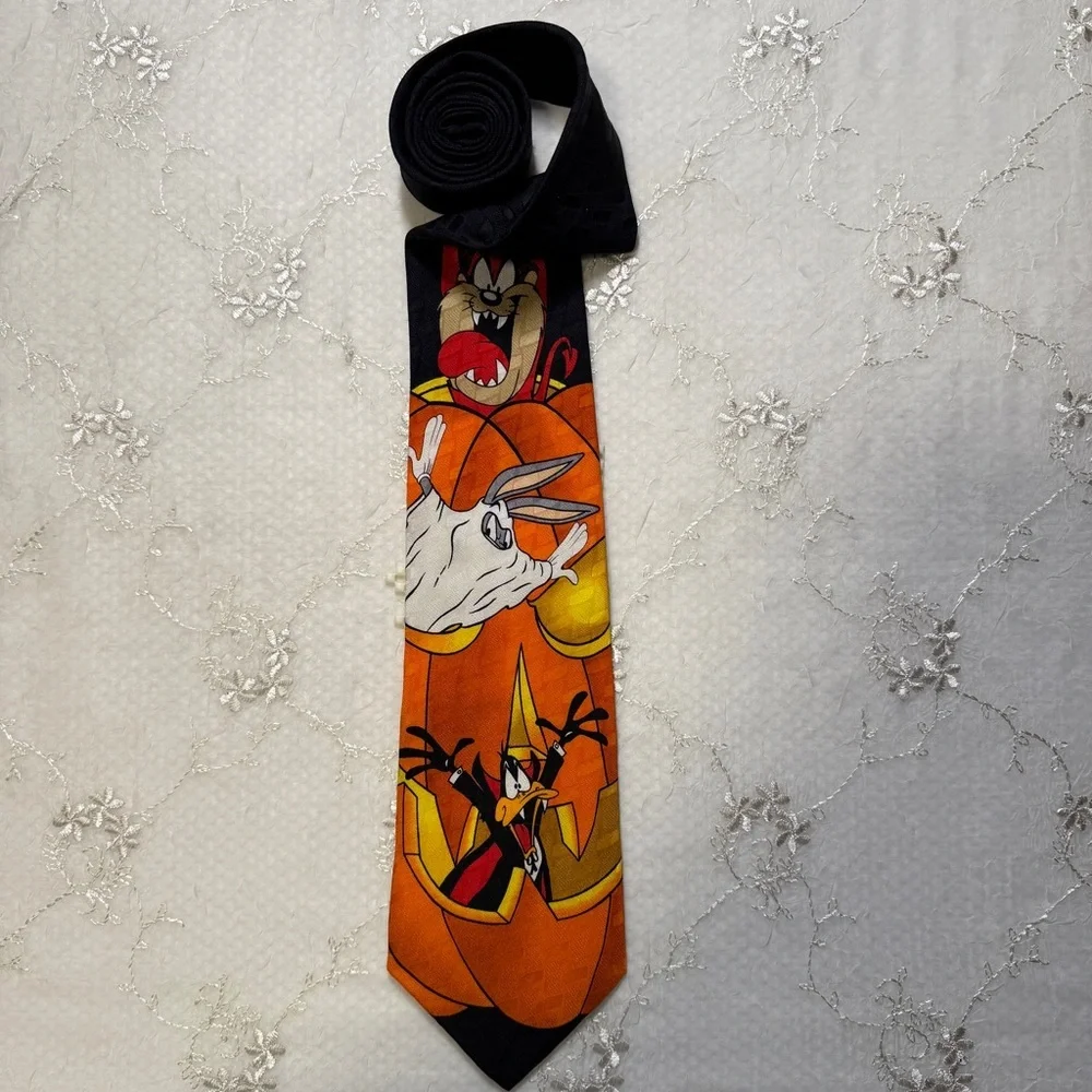 vintage 1996 looney tunes halloween silk tie – tasmanian devil, bugs bunny